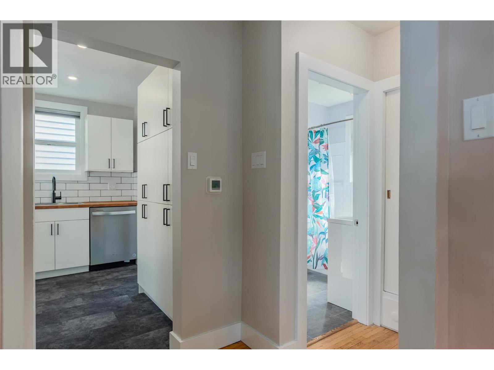 516 Portia Crescent, Trail