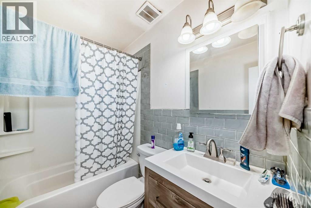 Single Family House Bungalow for Sale in   Street SE Forest Lawn Calgary 