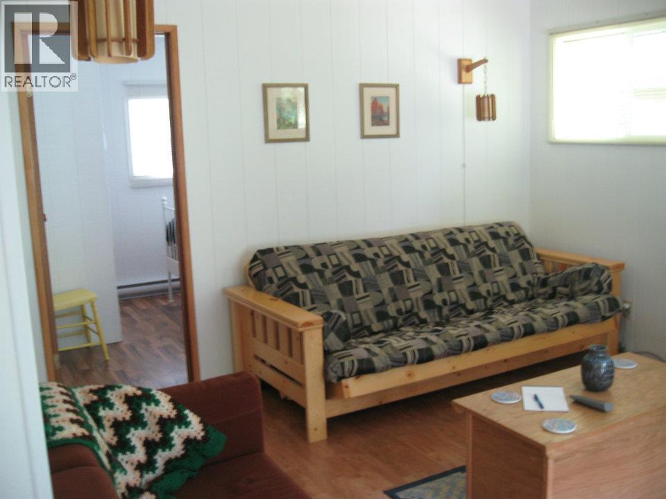 3848 ROCK ISLAND Road, Nakusp