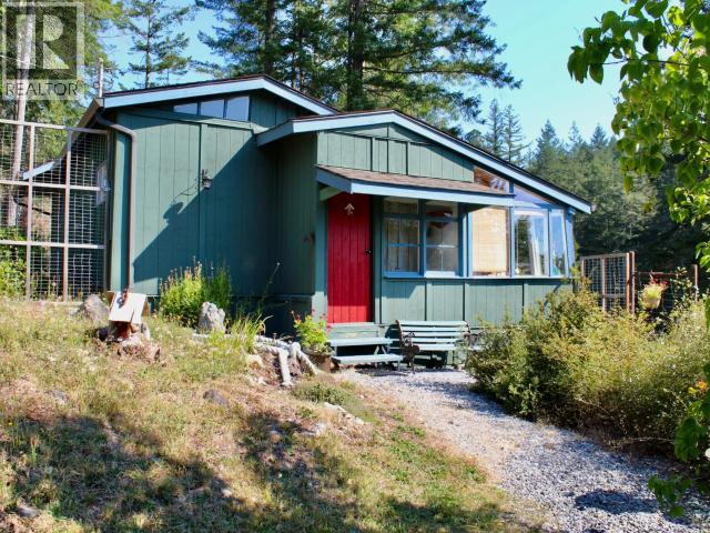 5062 SPRAGGE ROAD, Texada Island
