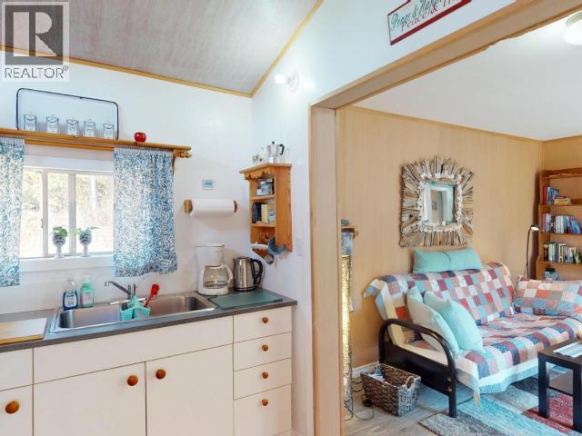 5062 SPRAGGE ROAD, Texada Island