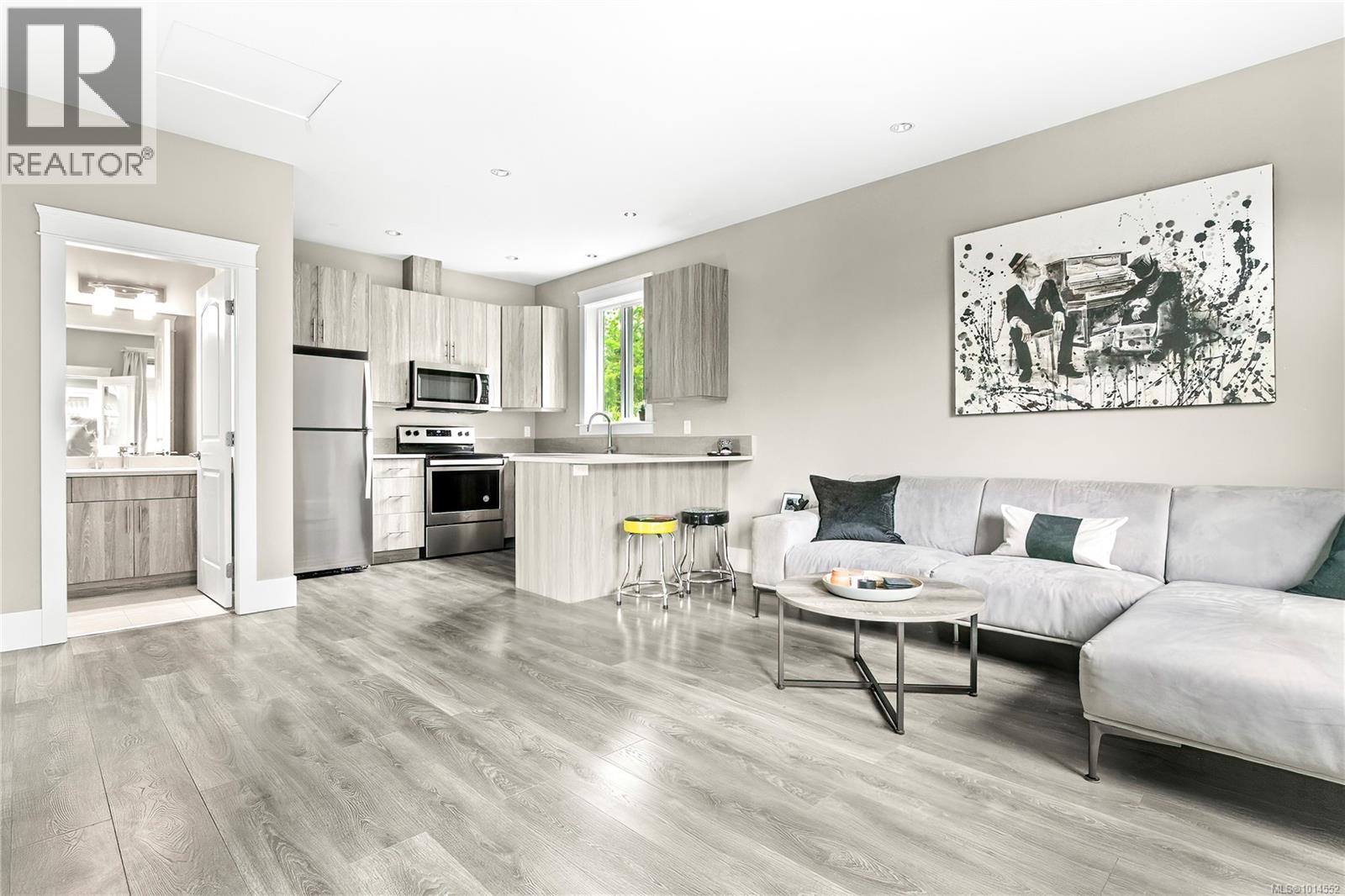  1430 Payton Place, Saanich