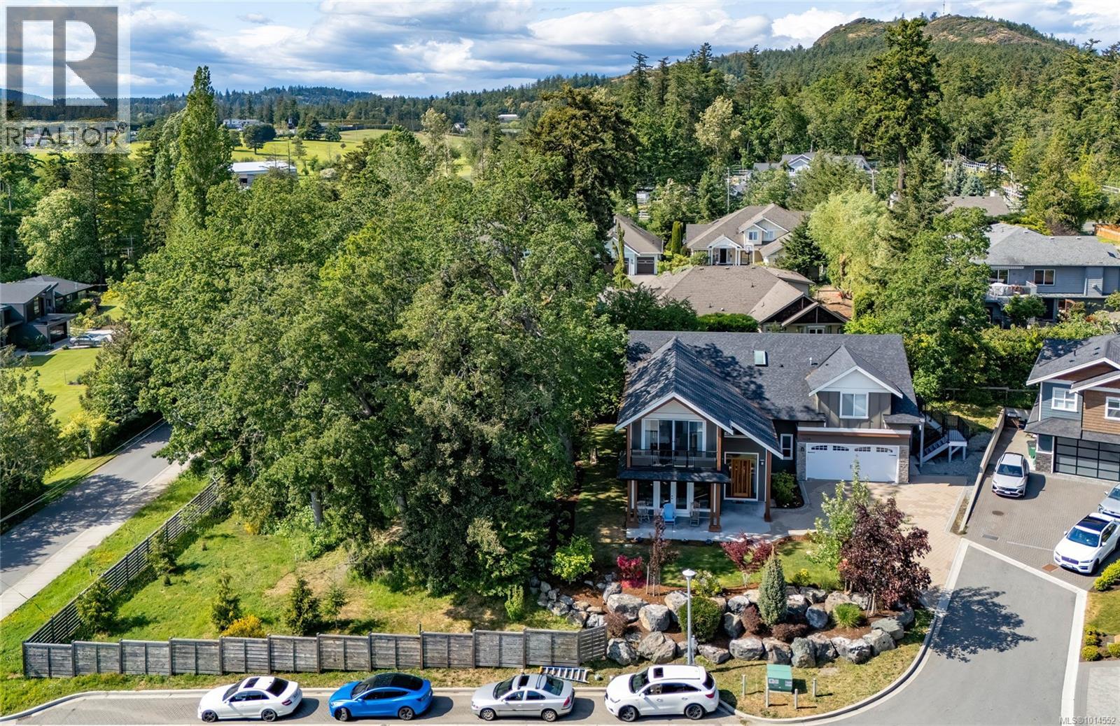  1430 Payton Place, Saanich