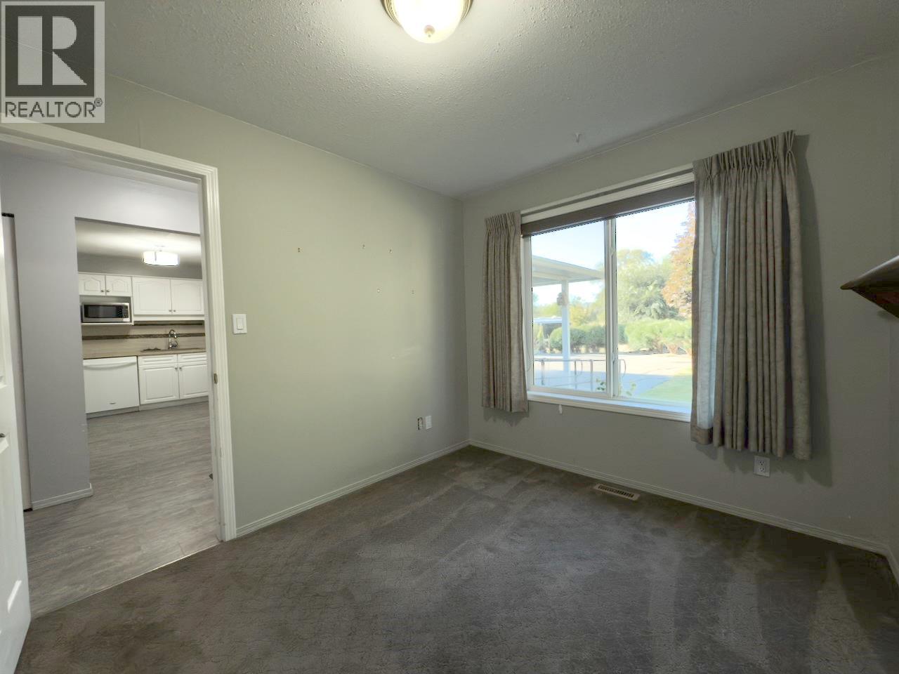 115 Redwing Place Unit# 27, Oliver