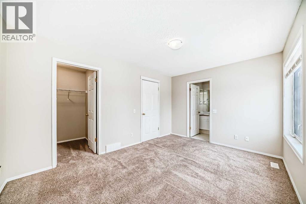 Single Family House for Sale in  Inverness Square SE McKenzie Towne Calgary 