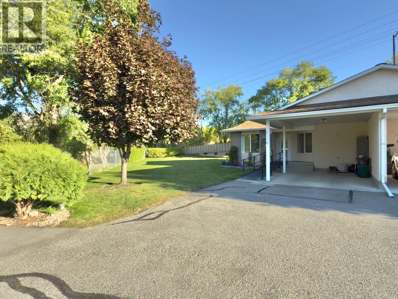 115 Redwing Place Unit# 27, Oliver