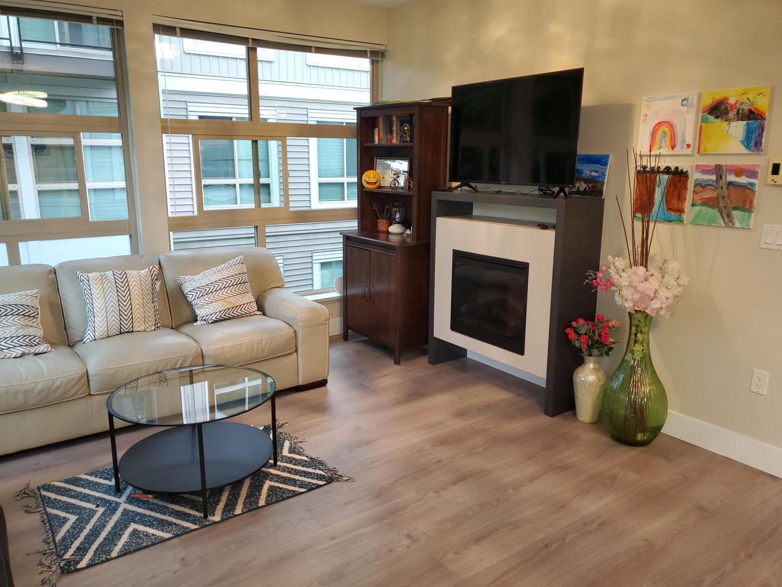 211 6688 120 STREET, Surrey