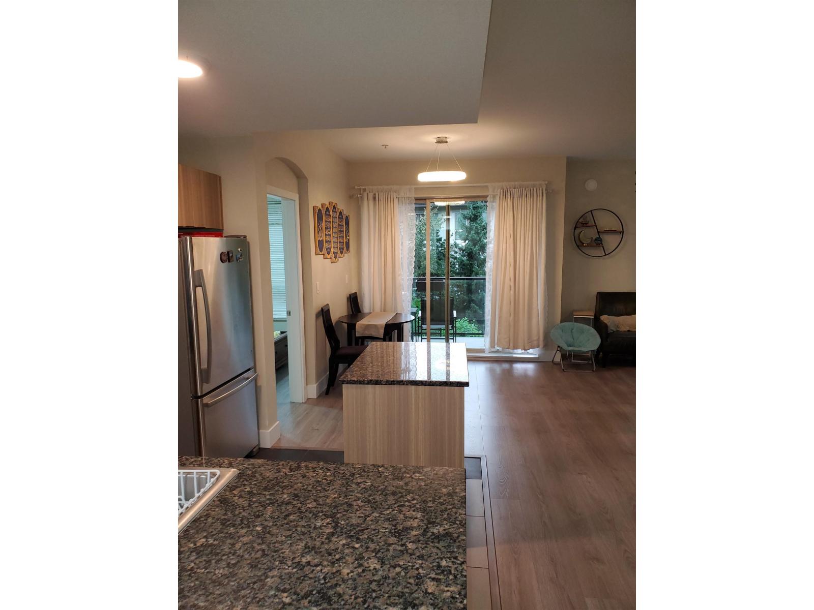 211 6688 120 STREET, Surrey