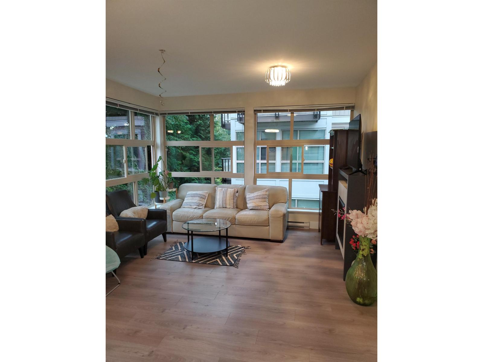 211 6688 120 STREET, Surrey