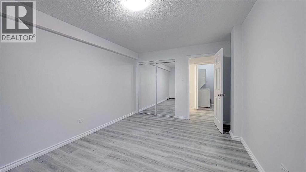 Single Family House for Sale in    Avenue NW Hounsfield Heights/Briar Hill Calgary 