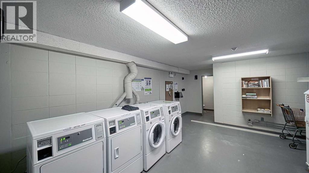 Single Family House for Sale in    Avenue NW Hounsfield Heights/Briar Hill Calgary 