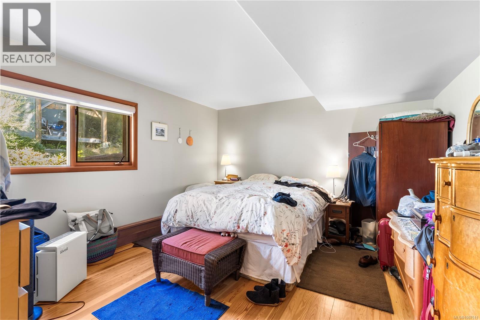 3705 Signal Hill Rd, Pender Island