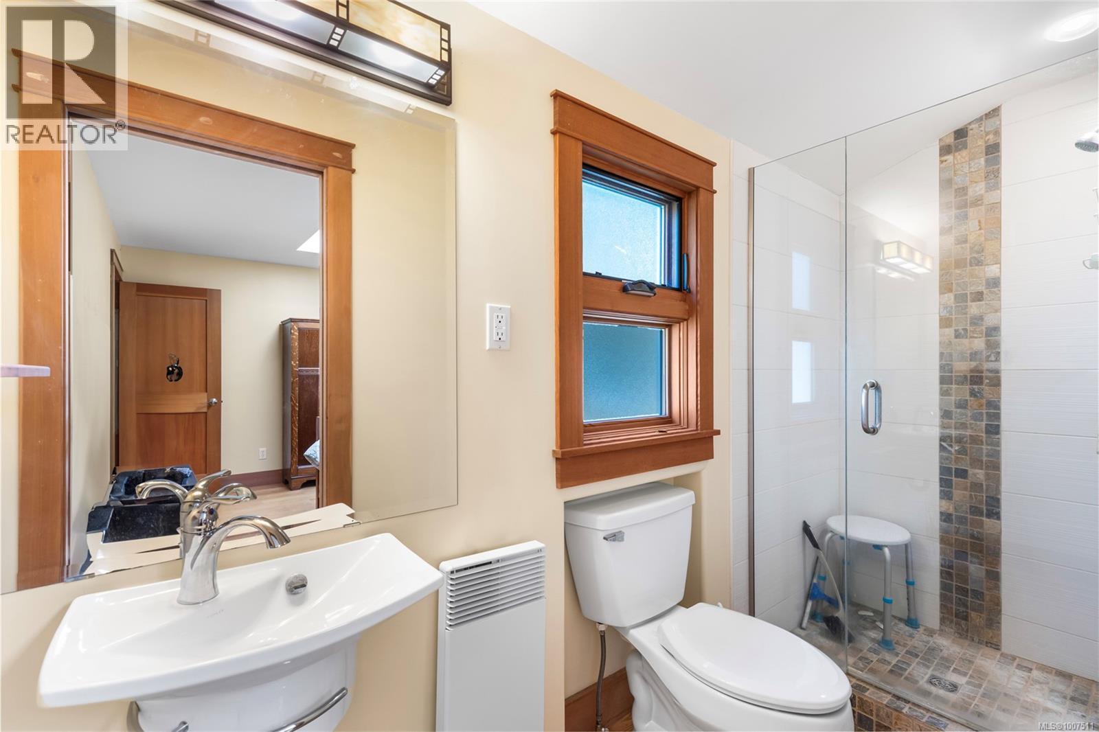 3705 Signal Hill Rd, Pender Island