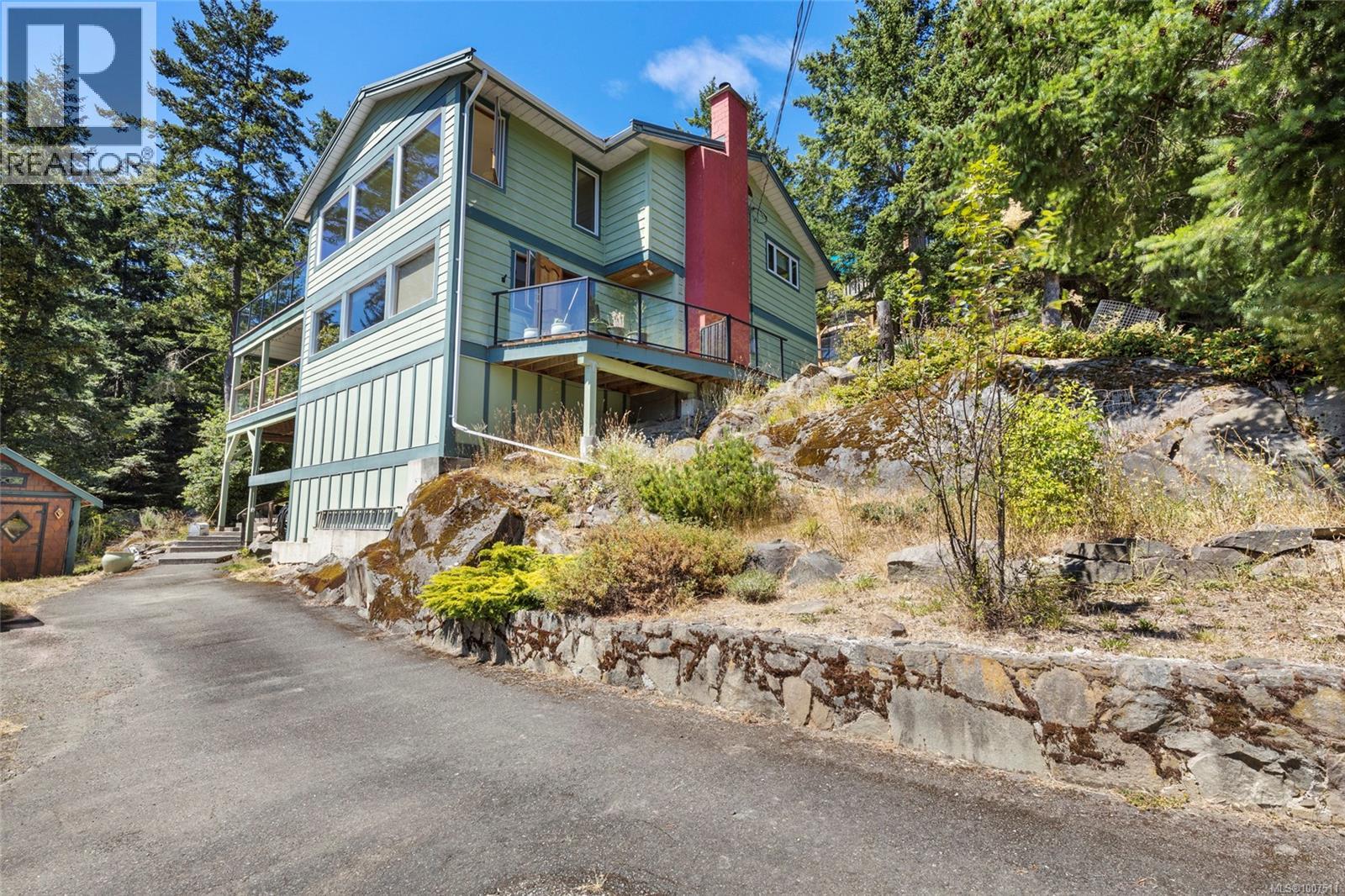 3705 Signal Hill Rd, Pender Island
