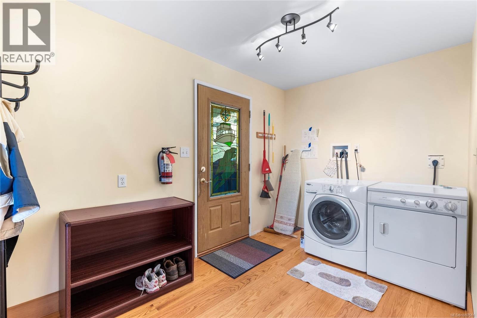 3705 Signal Hill Rd, Pender Island
