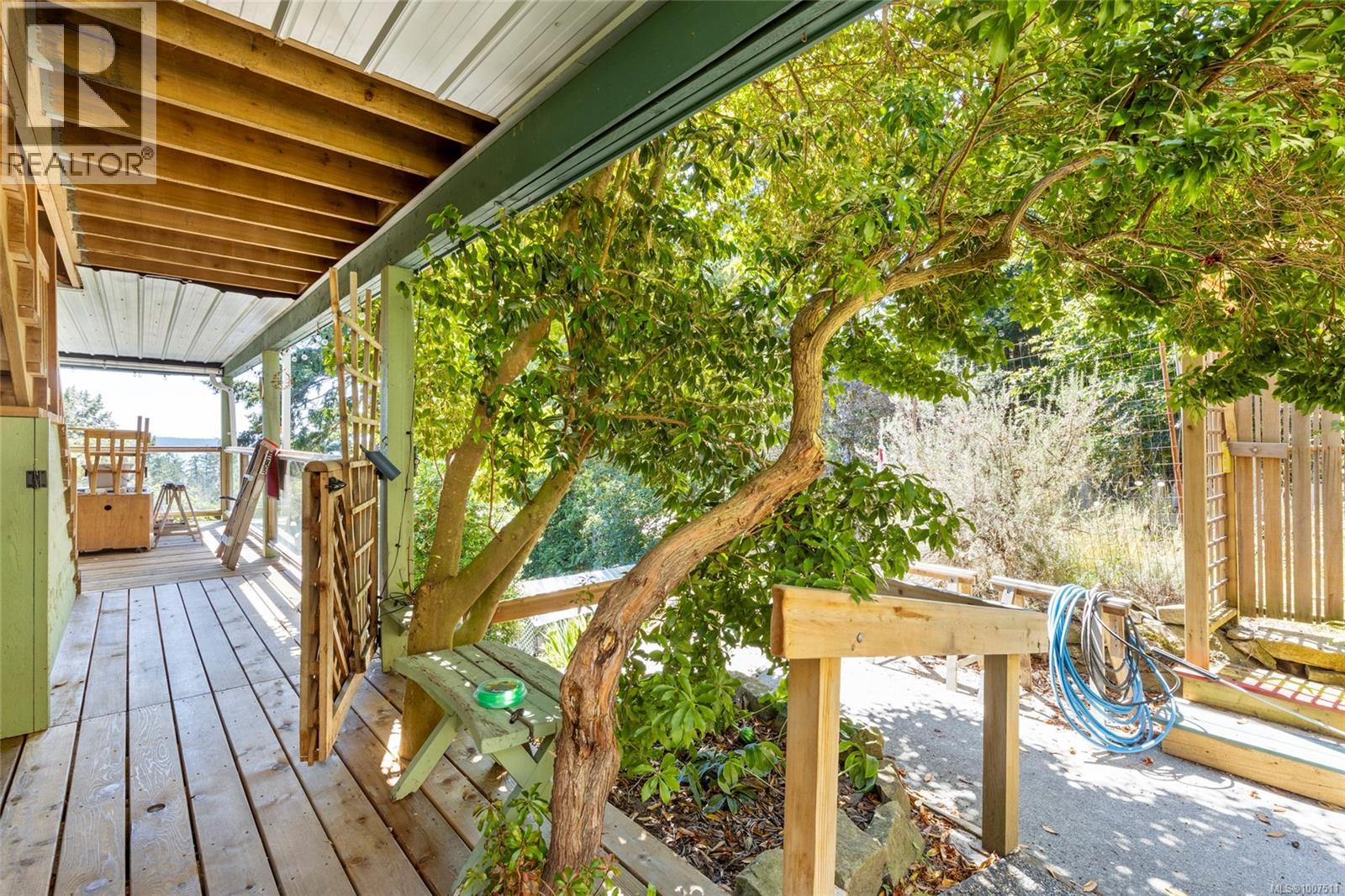3705 Signal Hill Rd, Pender Island