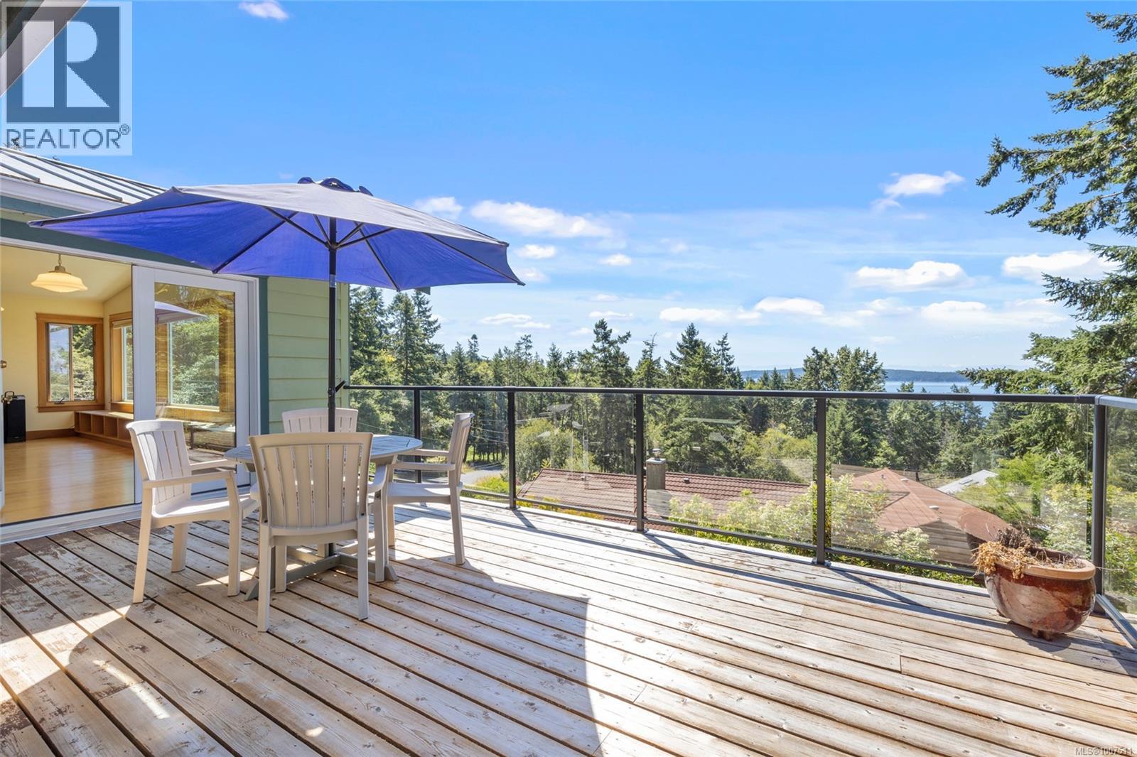 3705 Signal Hill Rd, Pender Island