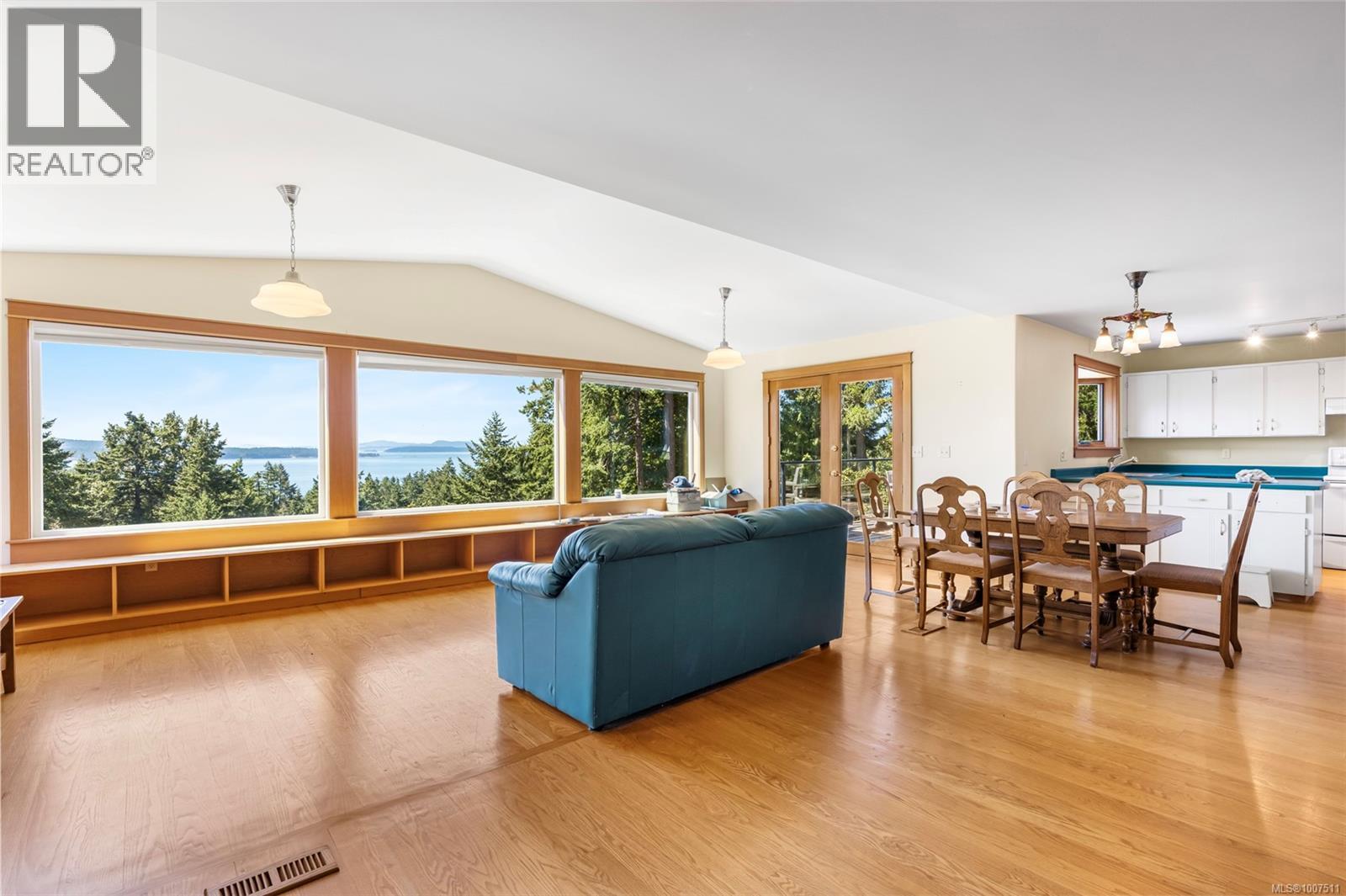 3705 Signal Hill Rd, Pender Island