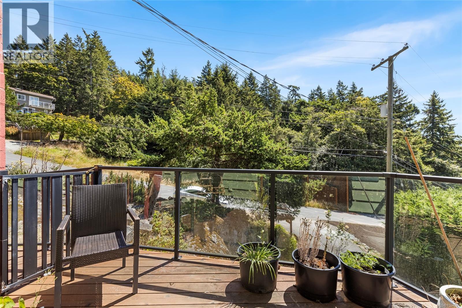 3705 Signal Hill Rd, Pender Island