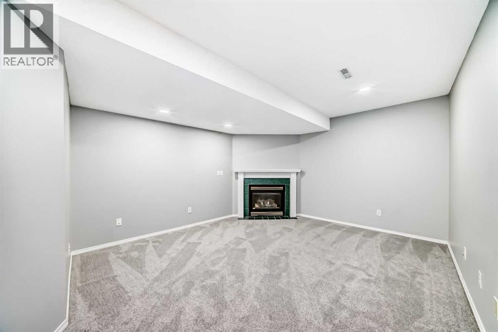Single Family House for Sale in  Harvest Gold Place NE Harvest Hills Calgary 