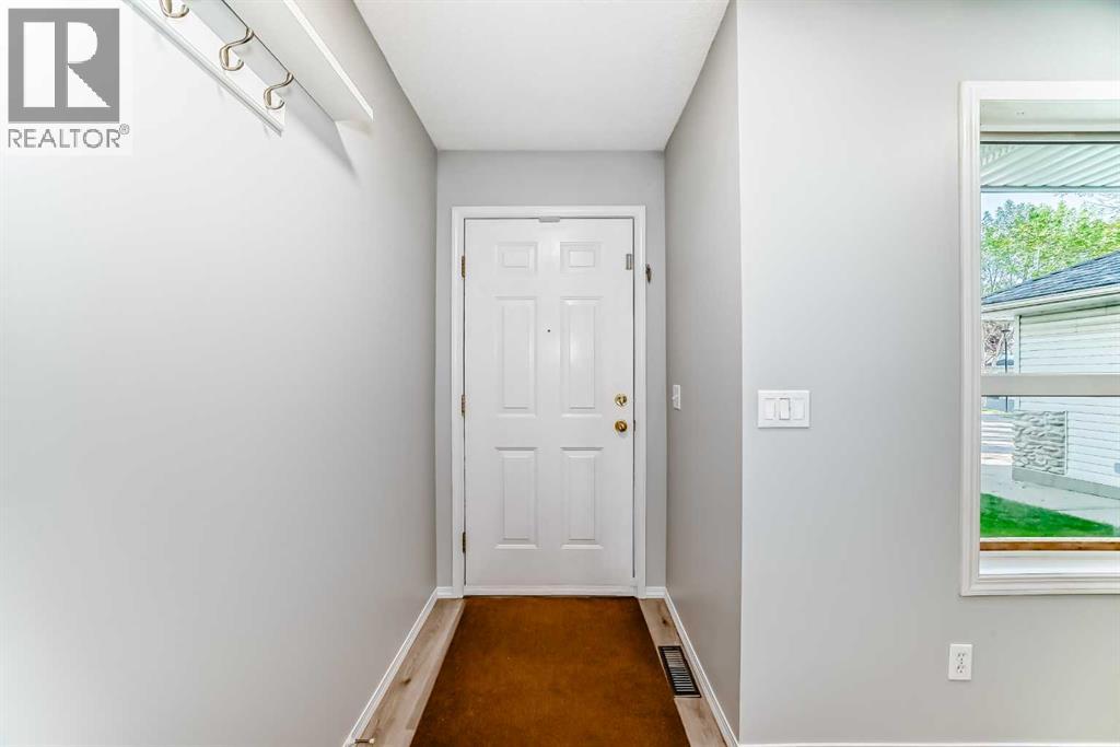 Single Family House for Sale in  Harvest Gold Place NE Harvest Hills Calgary 
