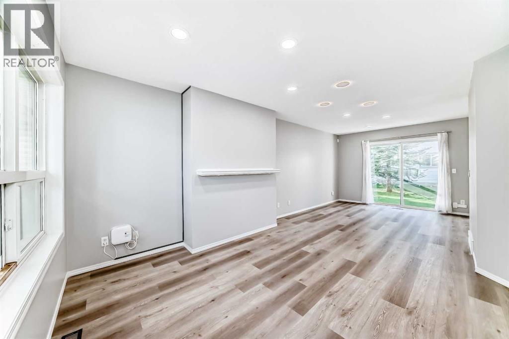 Single Family House for Sale in  Harvest Gold Place NE Harvest Hills Calgary 