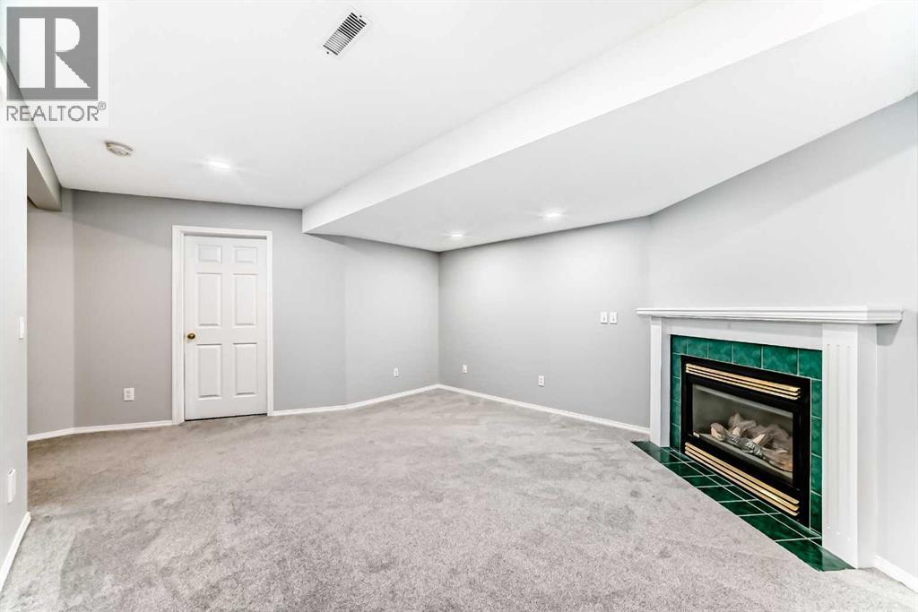 Single Family House for Sale in  Harvest Gold Place NE Harvest Hills Calgary 