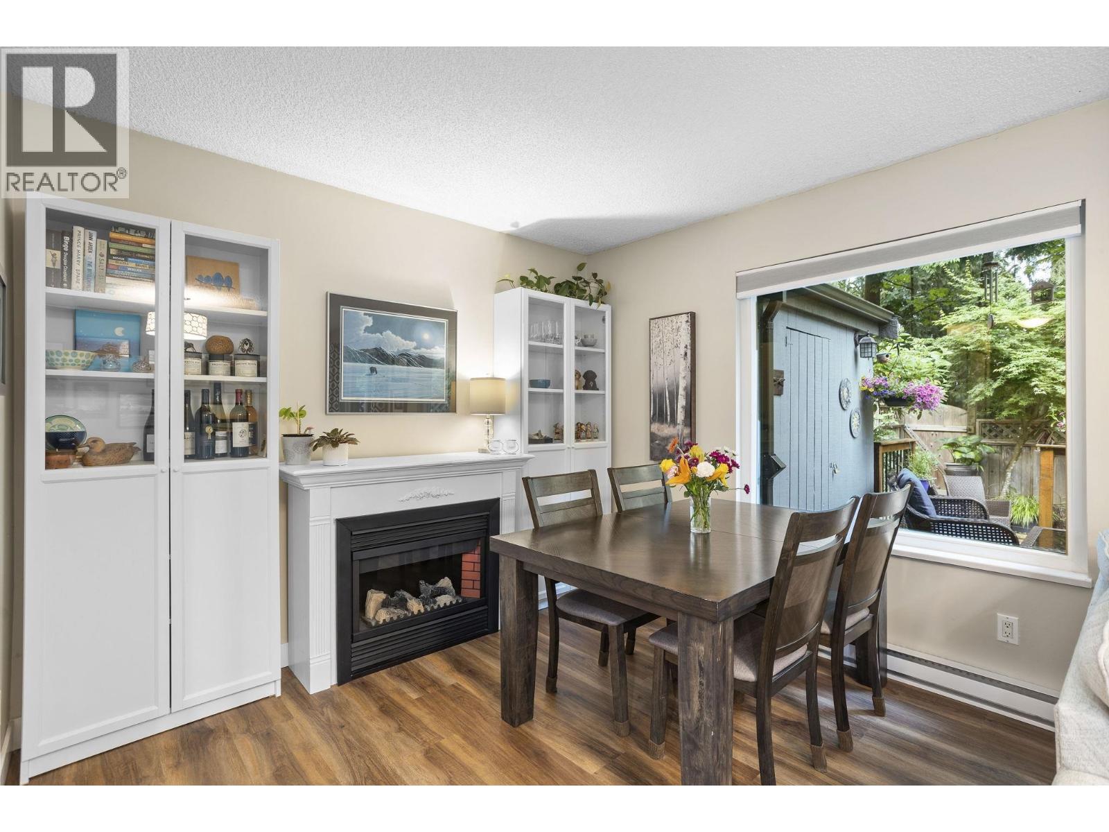 890 CUNNINGHAM LANE, Port Moody