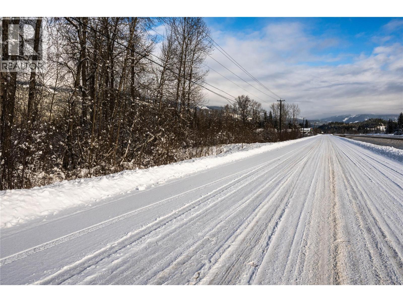  3643 Malakwa Road, Malakwa