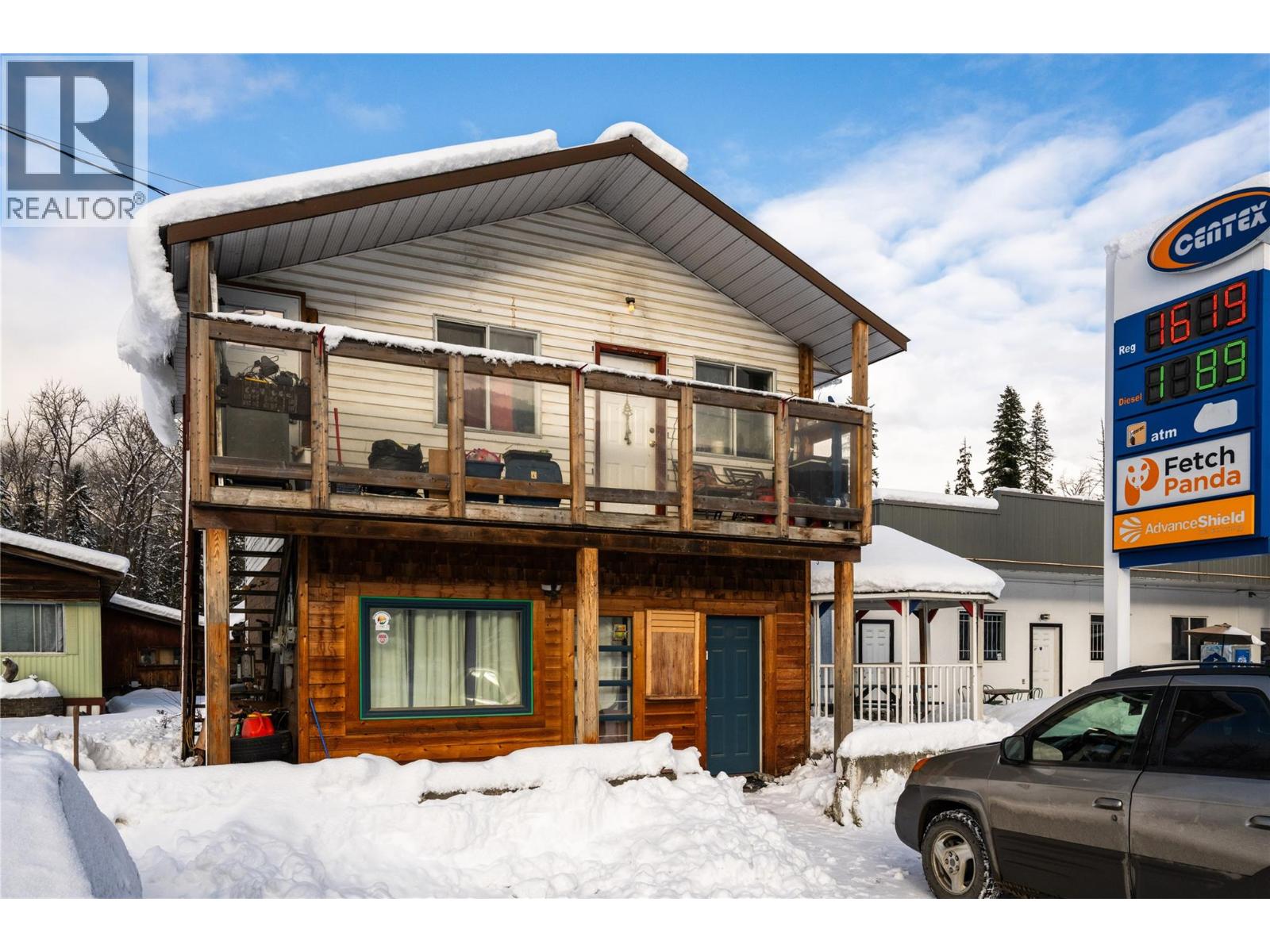  3643 Malakwa Road, Malakwa
