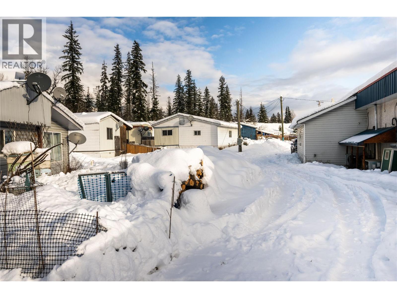 3643 Malakwa Road, Malakwa