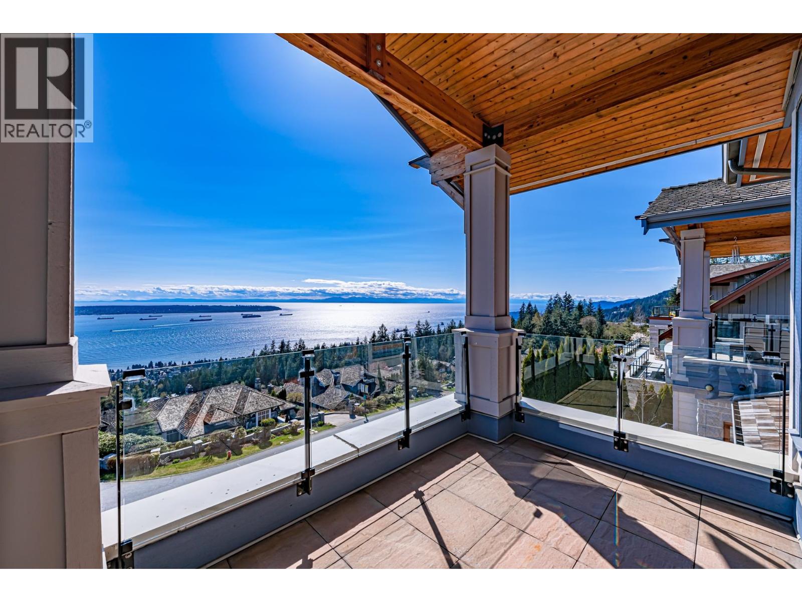 2420 HALSTON COURT, West Vancouver