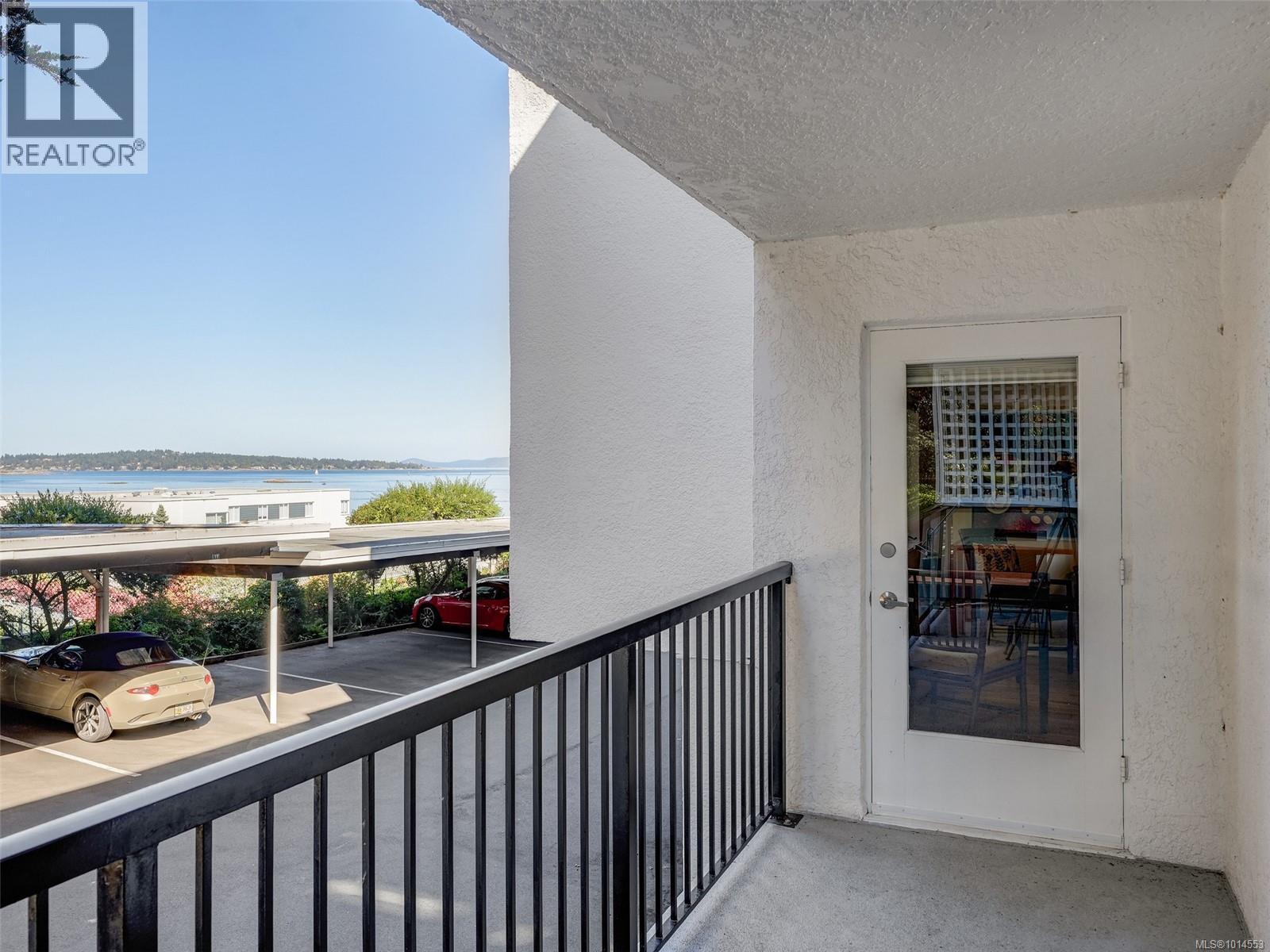 402 1159 Beach Drive, Oak Bay