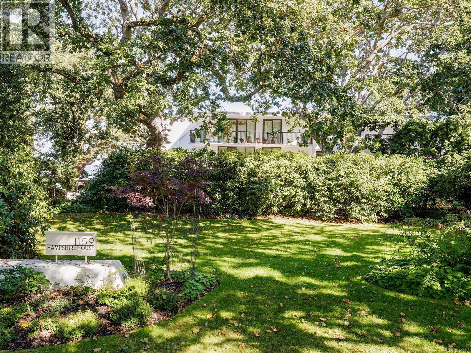 402 1159 Beach Drive, Oak Bay