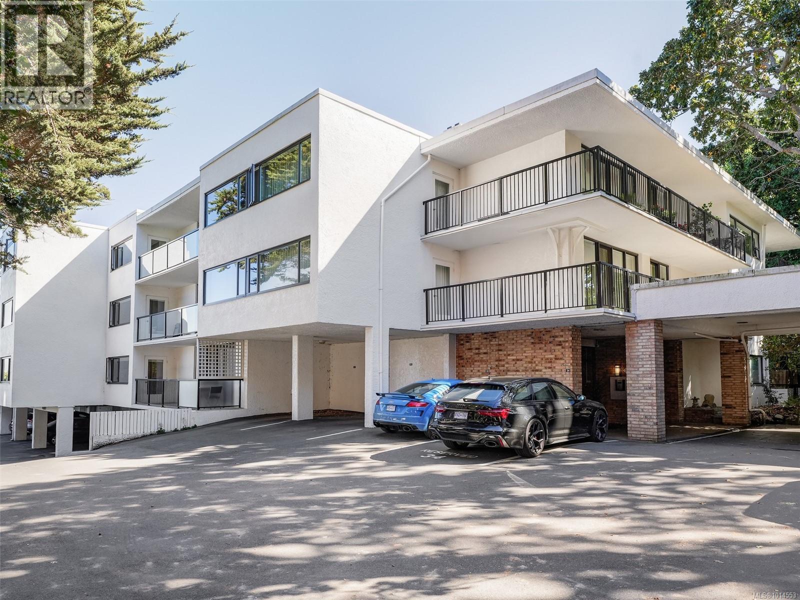 402 1159 Beach Drive, Oak Bay