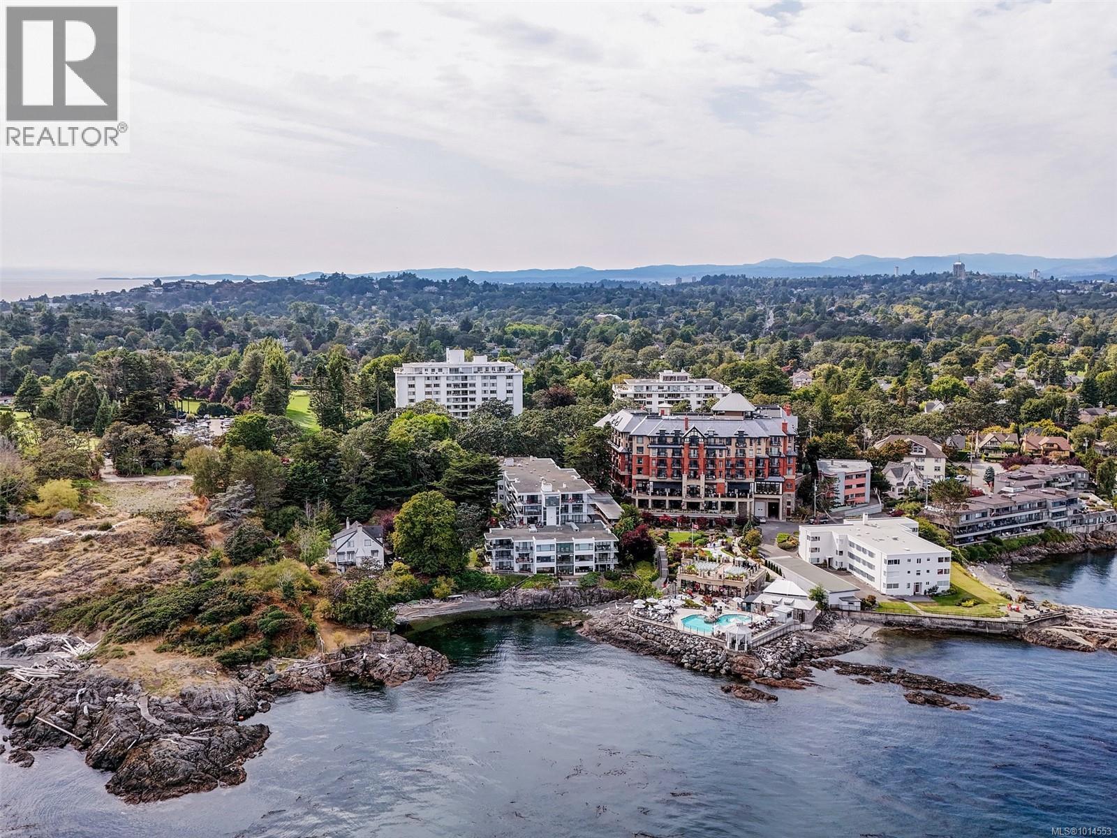 402 1159 Beach Drive, Oak Bay