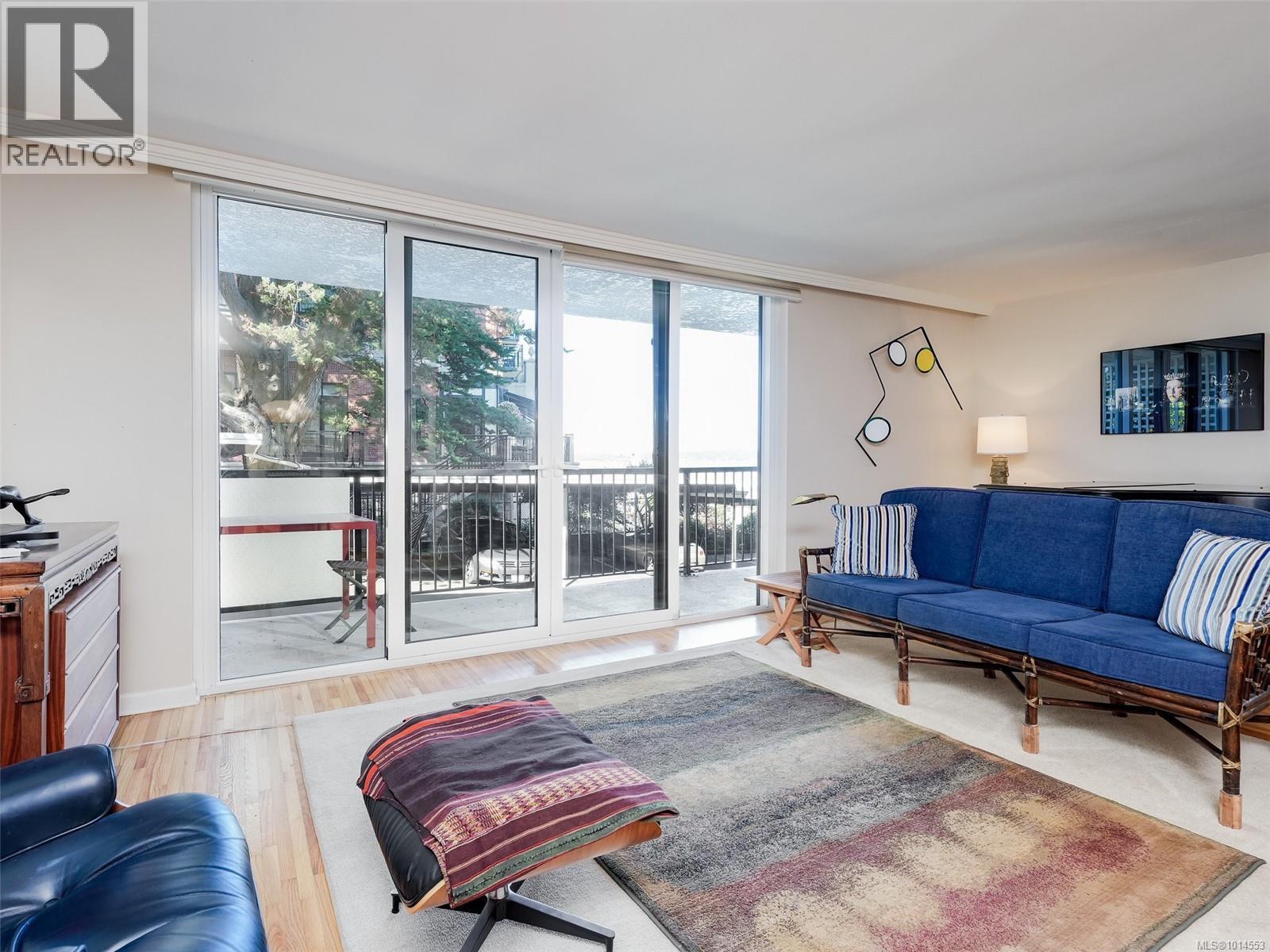 402 1159 Beach Drive, Oak Bay