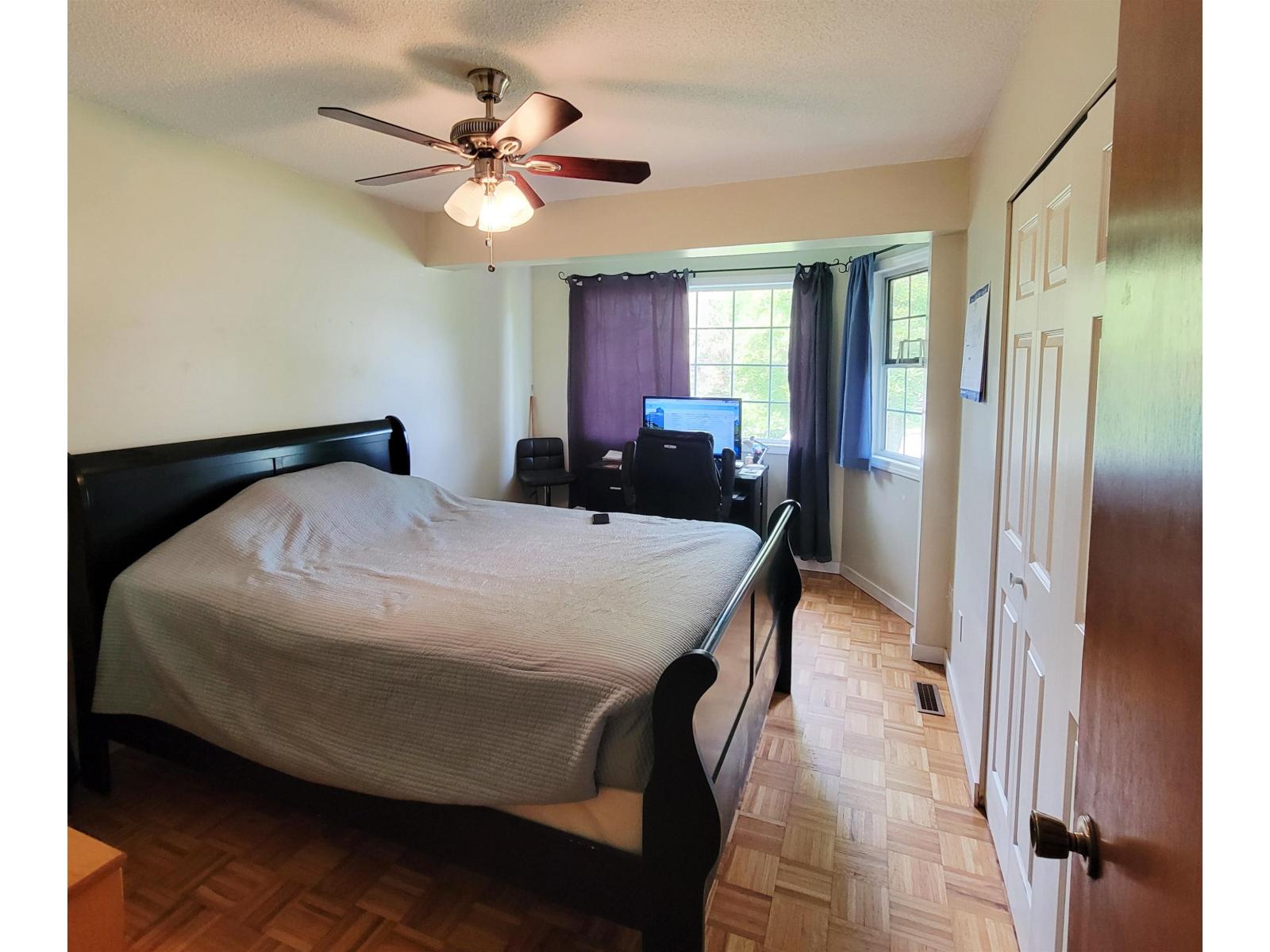 420 BEAR AVENUE, Harrison Hot Springs, Harrison Hot Springs