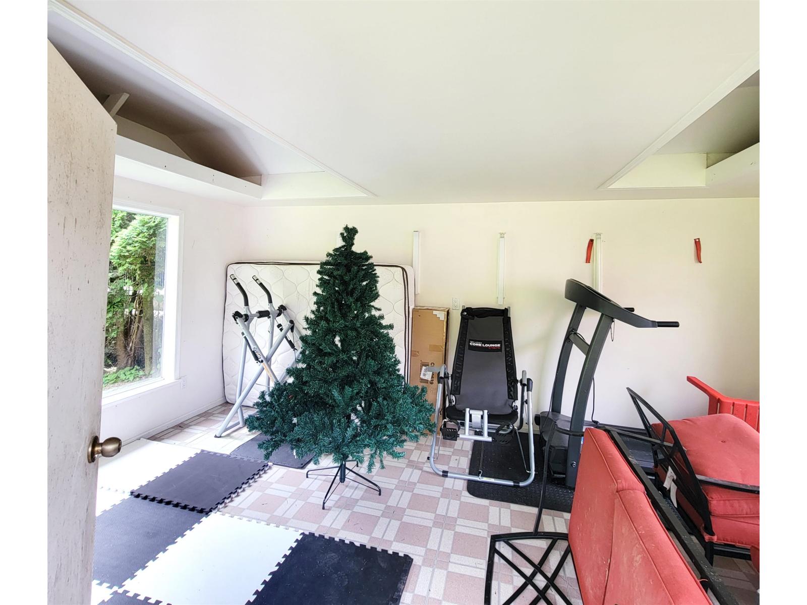 420 BEAR AVENUE, Harrison Hot Springs, Harrison Hot Springs