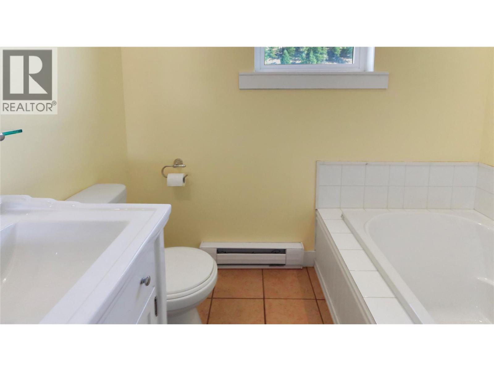 1670 HULME CREEK Road, Rock Creek
