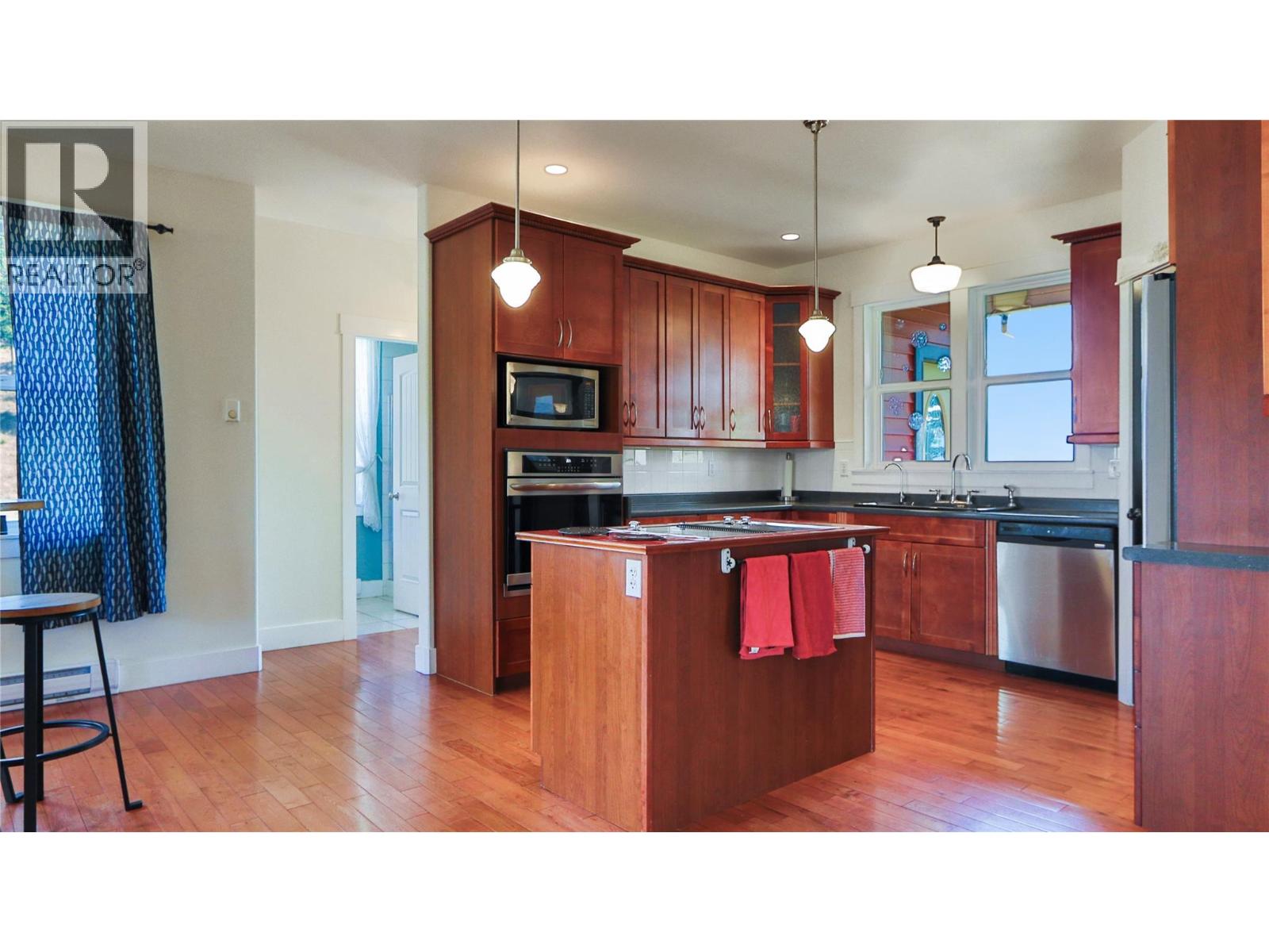 1670 HULME CREEK Road, Rock Creek