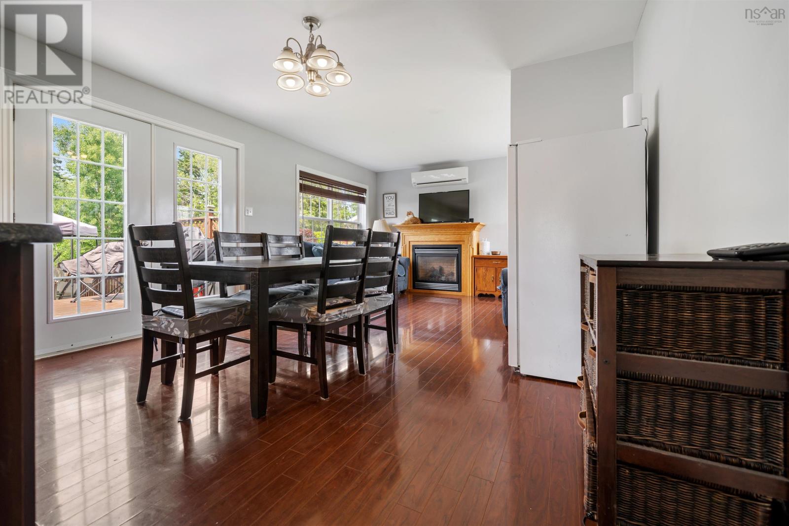 Property 11 of 47 of 25 Parkview Drive