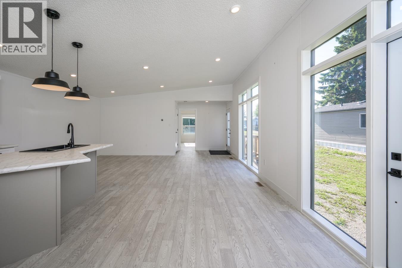 11 5164 HART HIGHWAY, Prince George