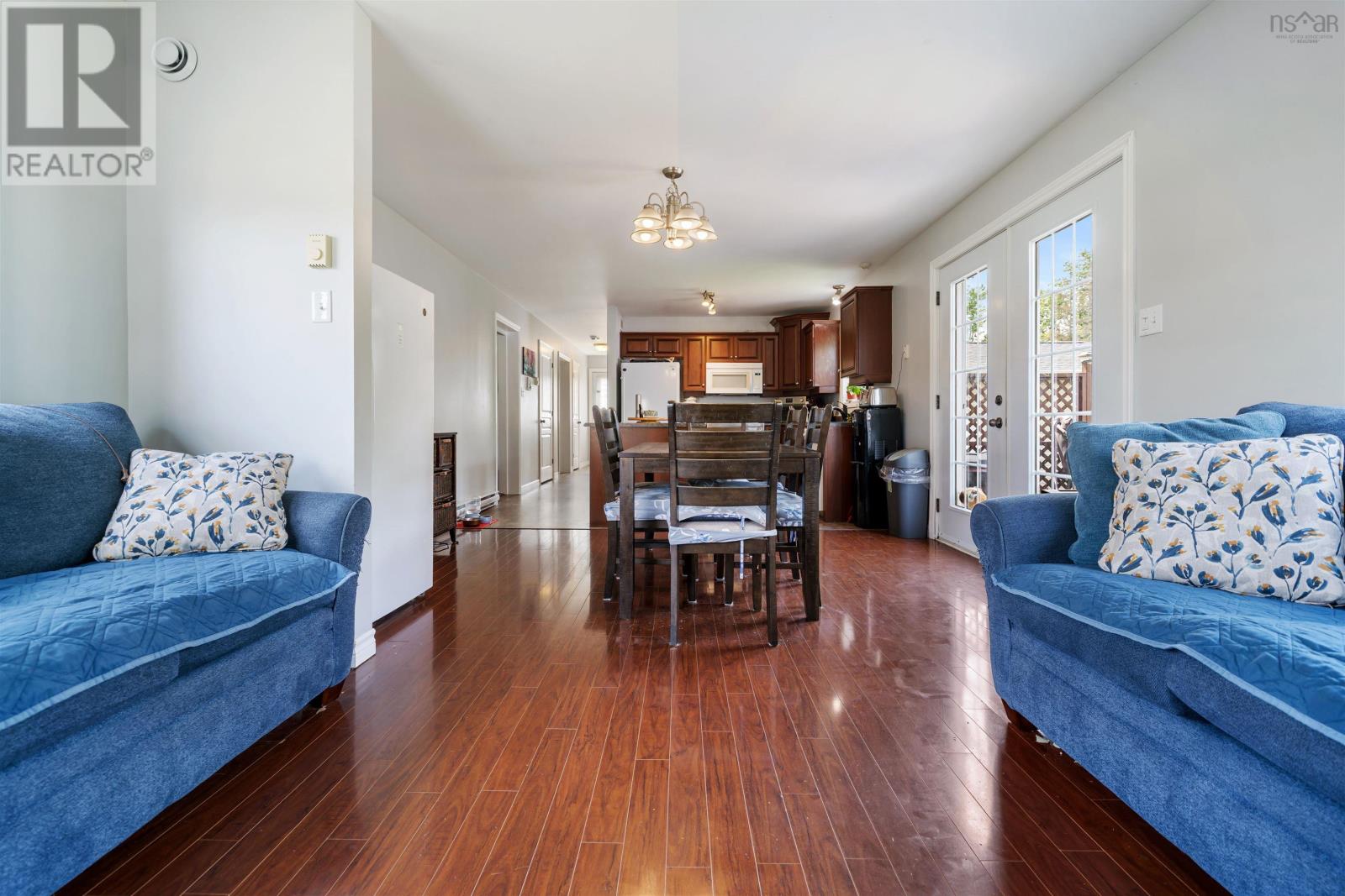 Property 7 of 47 of 25 Parkview Drive