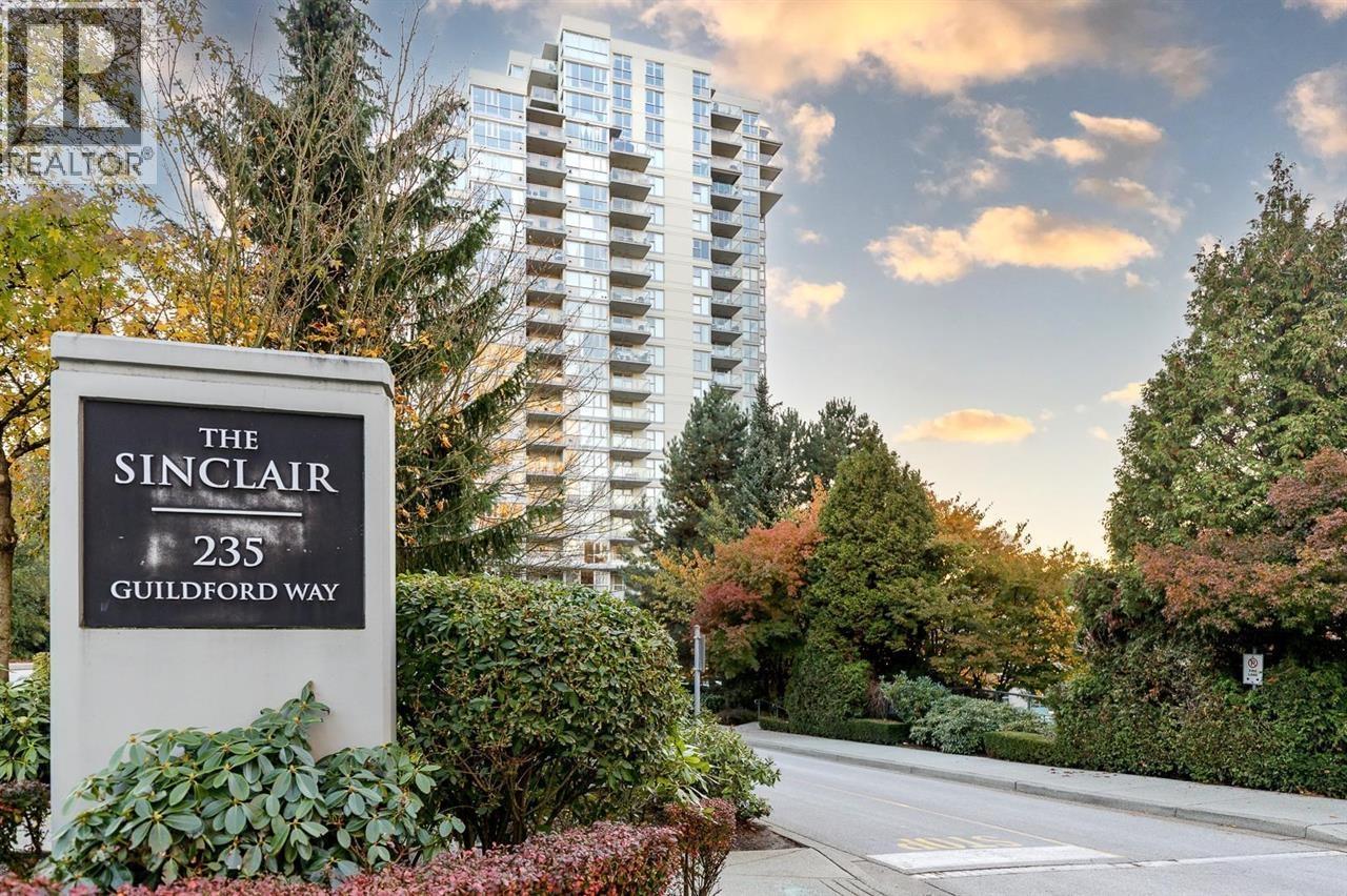 1403 235 GUILDFORD WAY, Port Moody