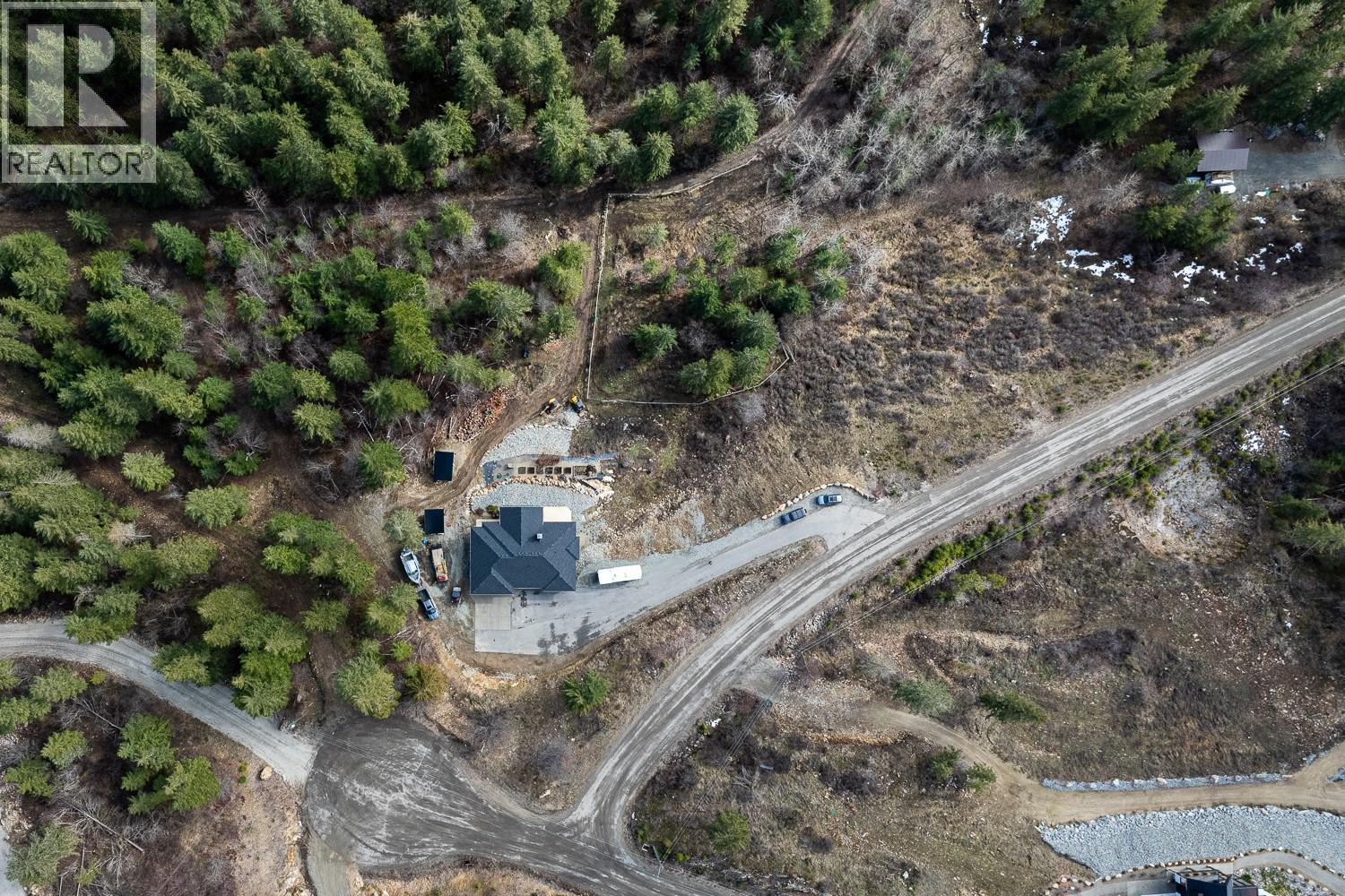 249 Twin Lakes Road, Enderby