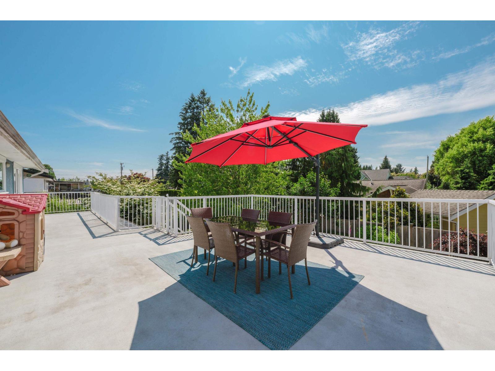 8823 NASH STREET, Langley