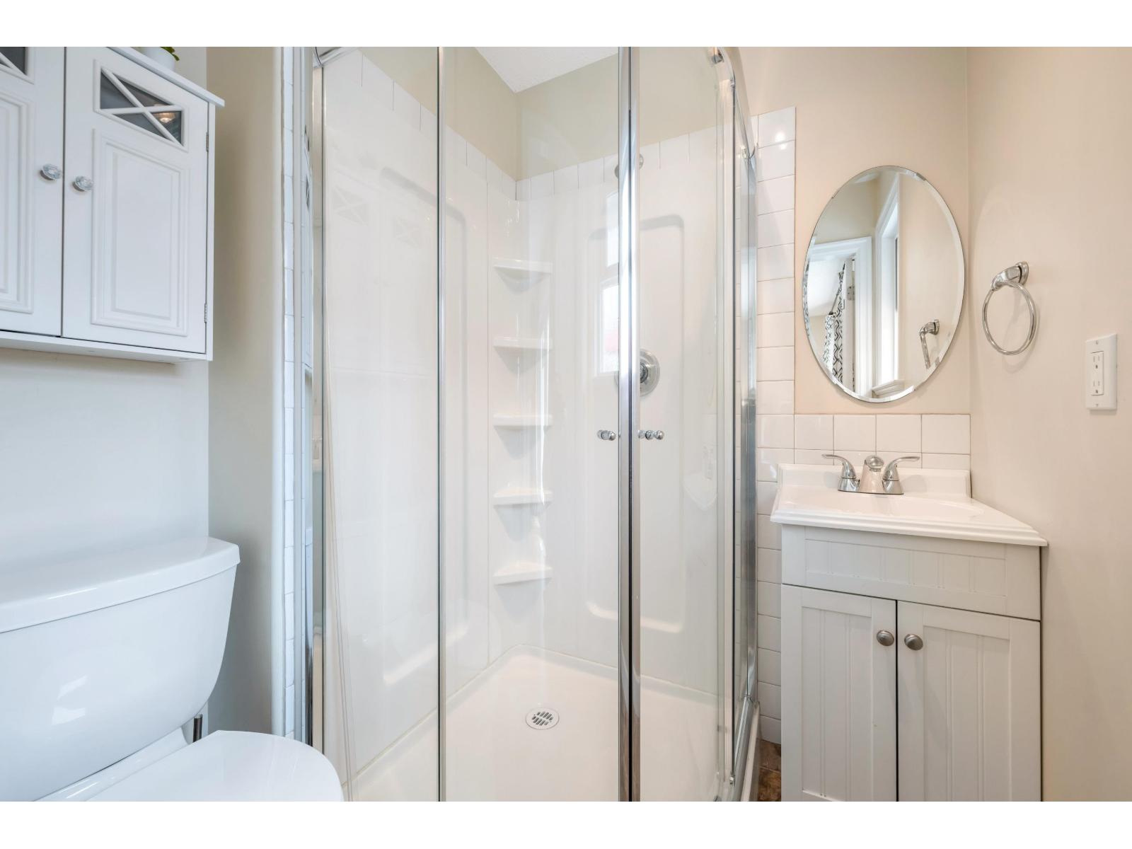 8823 NASH STREET, Langley