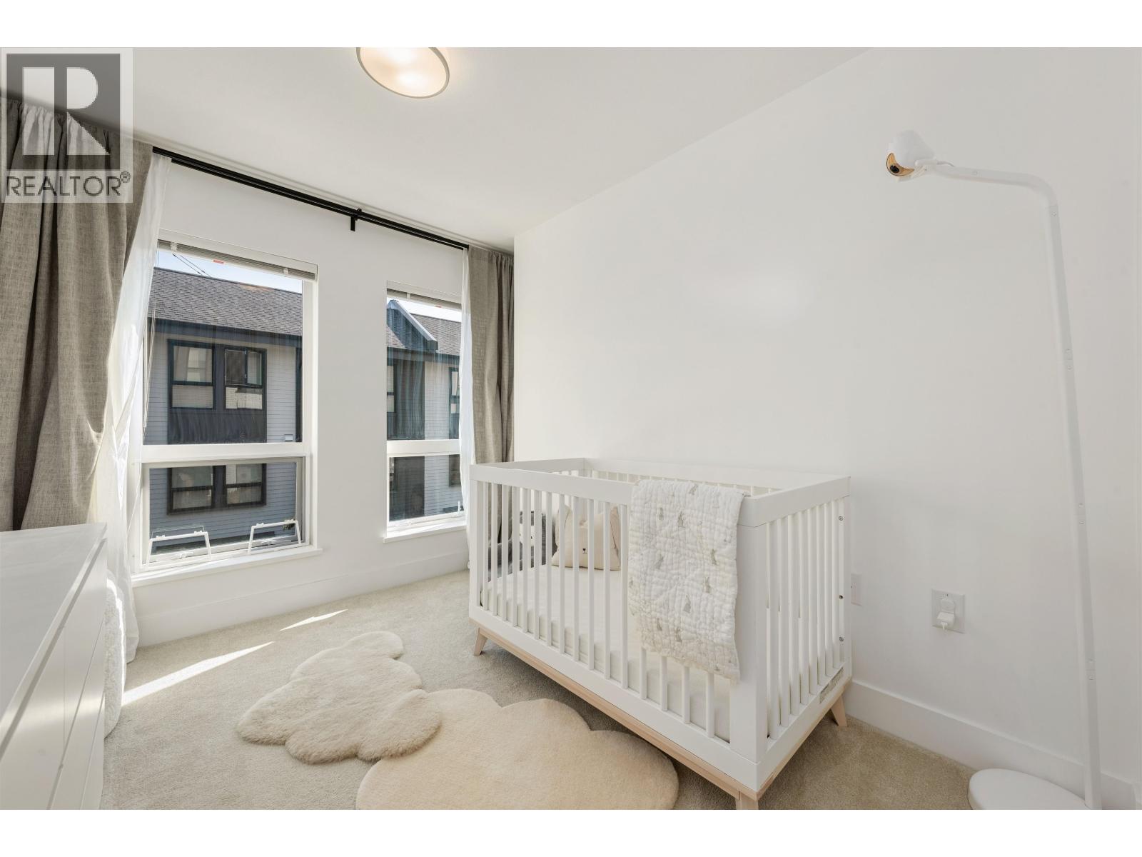 3 9278 SLOPES MEWS, Burnaby