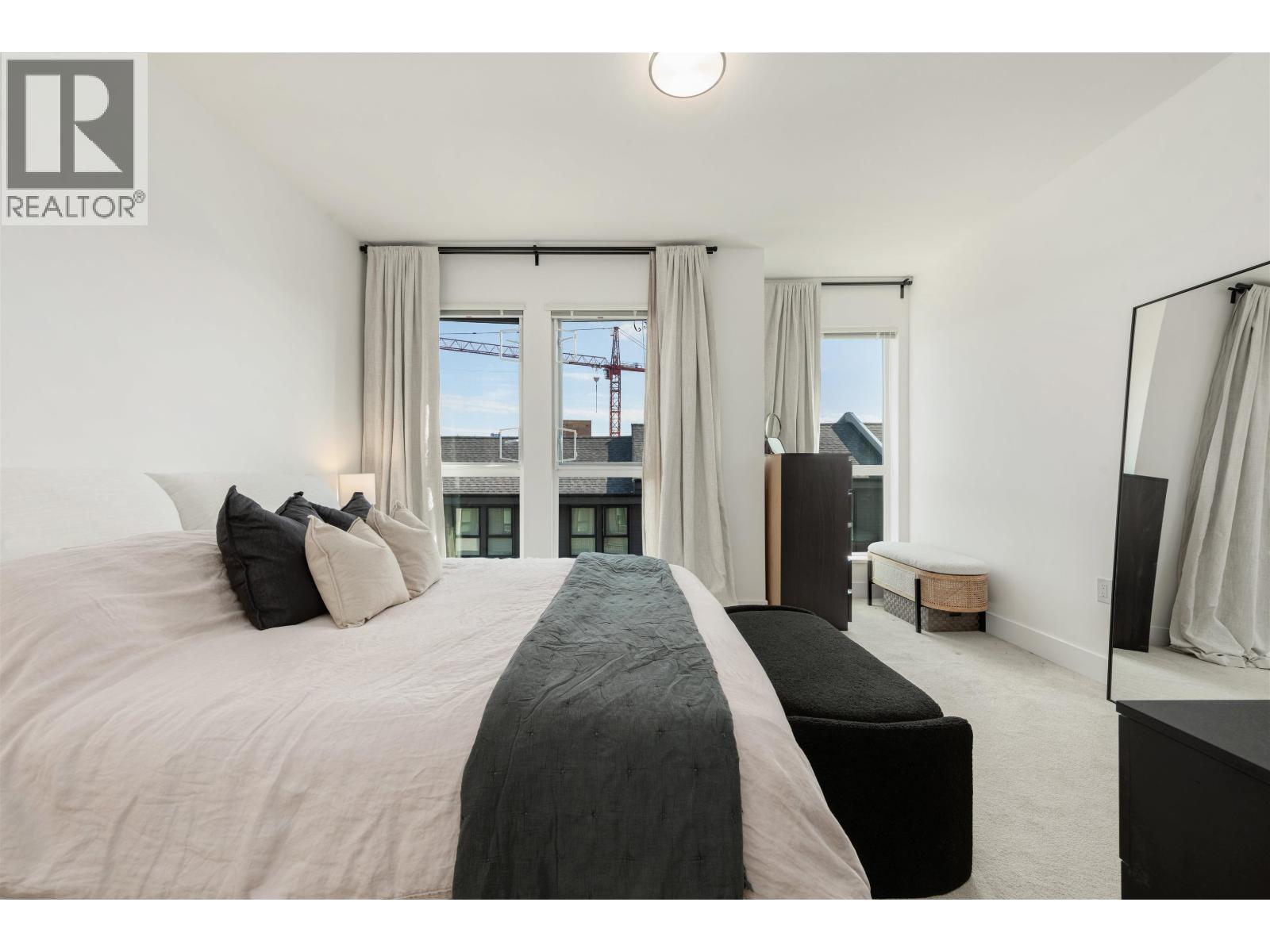 3 9278 SLOPES MEWS, Burnaby